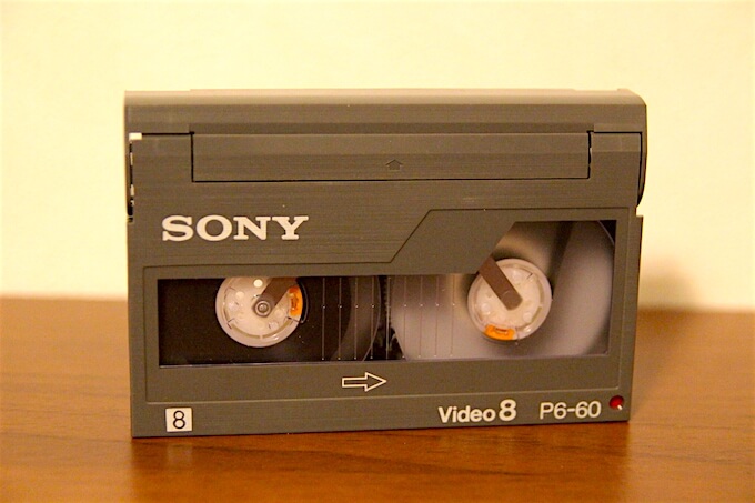 8ミリビデオテープ